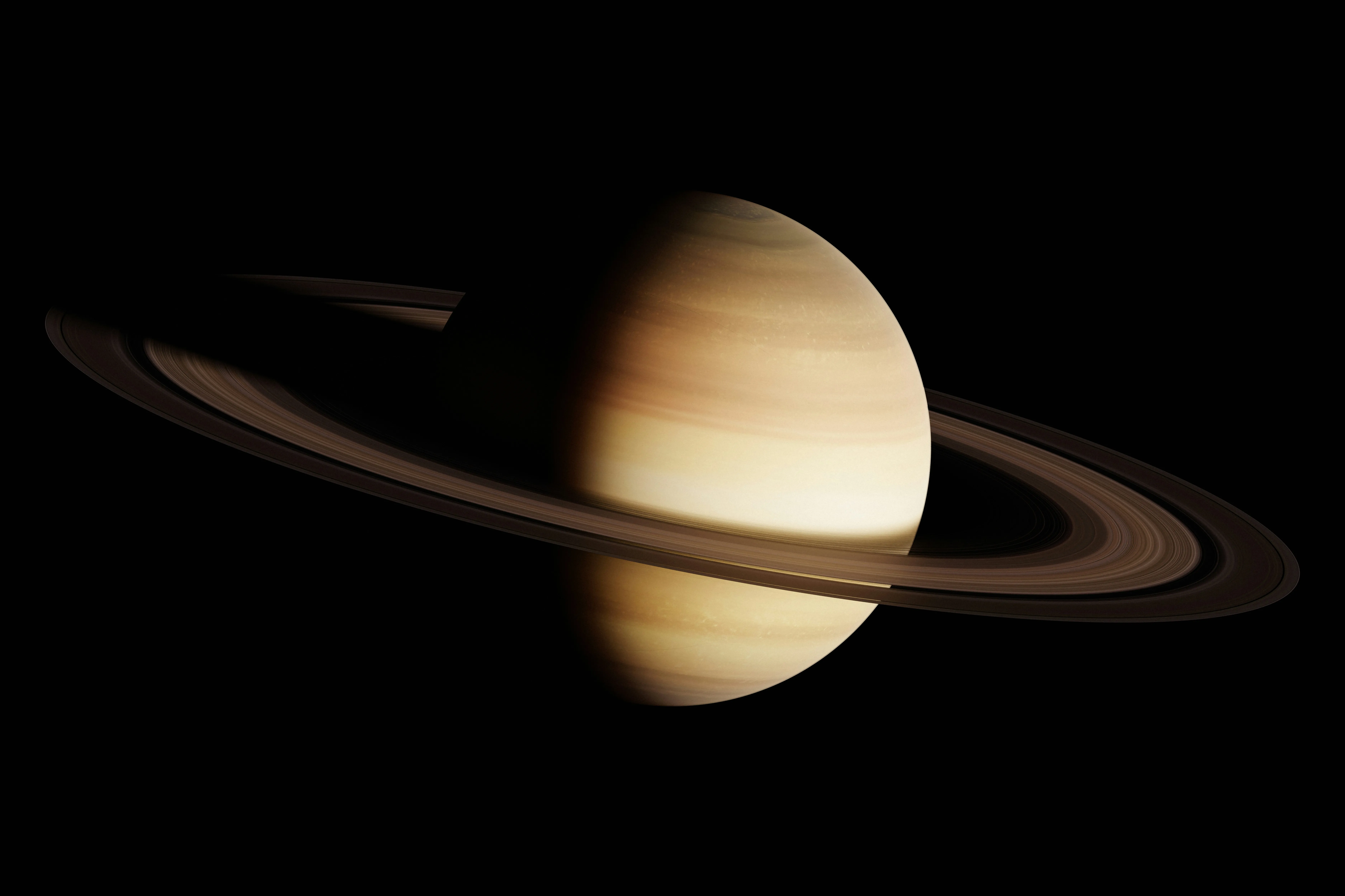 Stunning Saturn: Majestic Rings in Dark Space