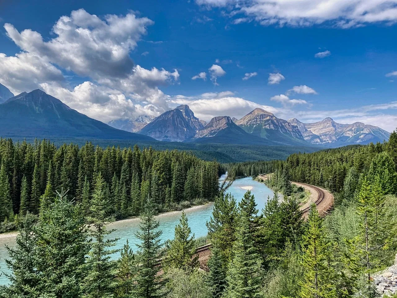 Breathtaking Banff: Majestic Rockies & Emerald River Splendor