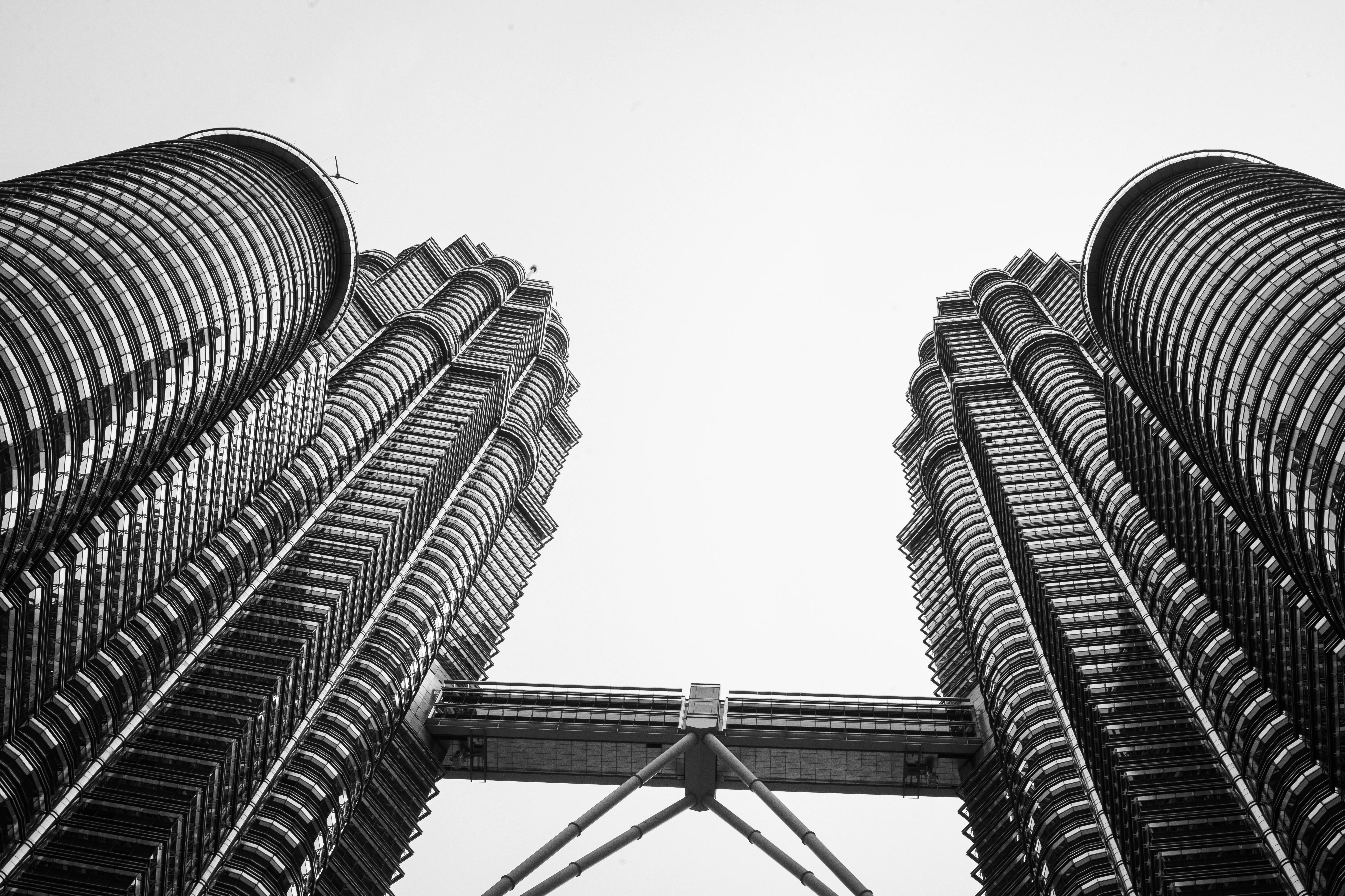 Iconic Twin Towers: Soaring Architecture and Sky-High Connection