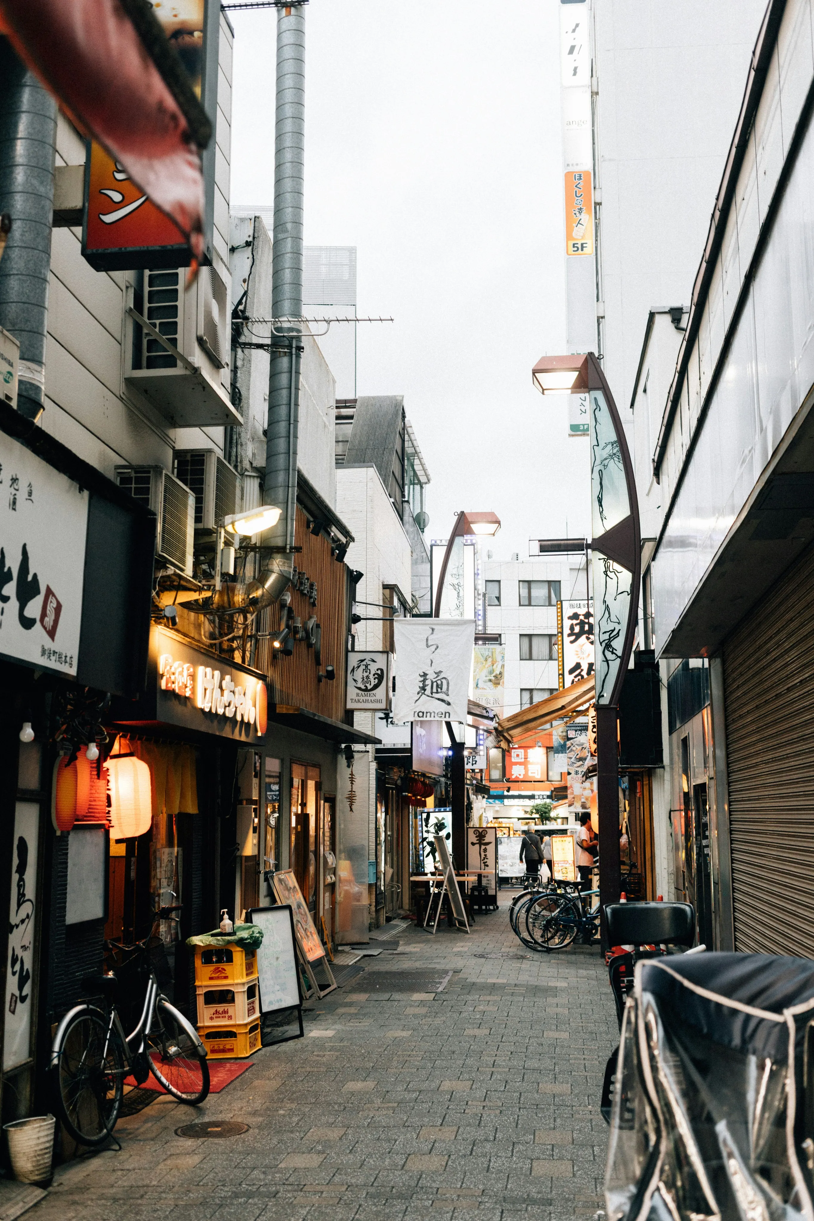 Charming Tokyo Alley: A Glimpse into Japan's Vibrant Street Life