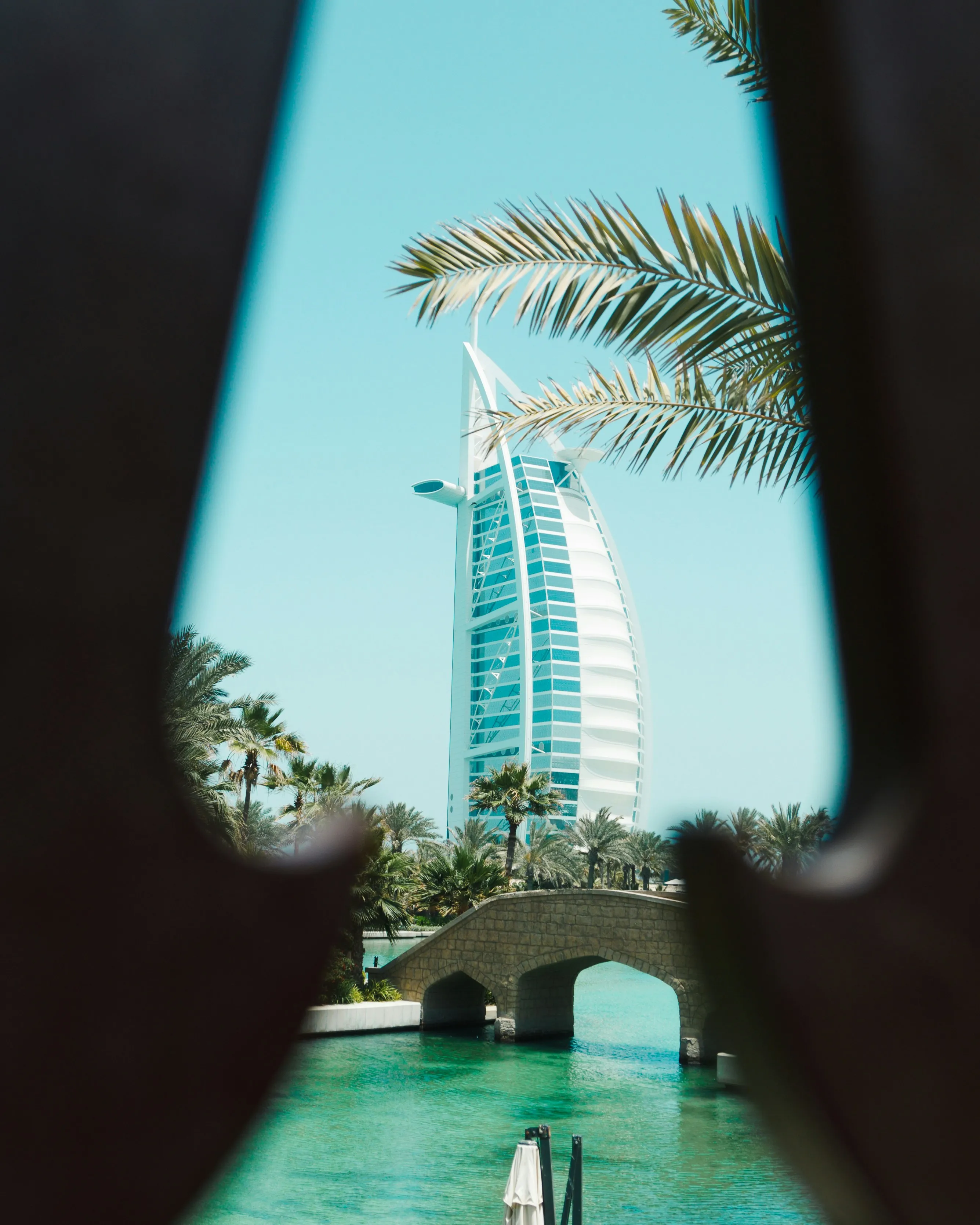 Iconic Dubai: Luxurious Skyscraper Amidst Tropical Paradise