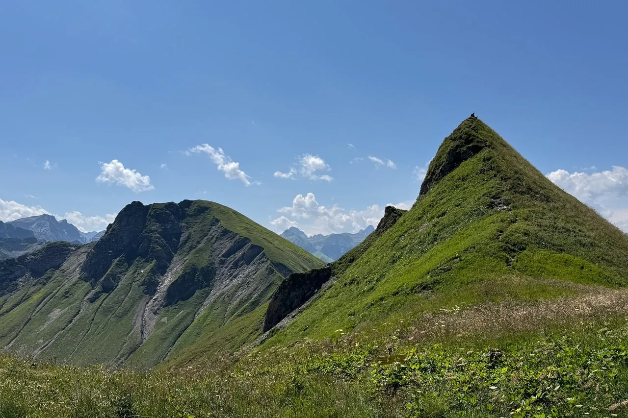 Breathtaking Alpine Summit: Summer Hiking Panorama