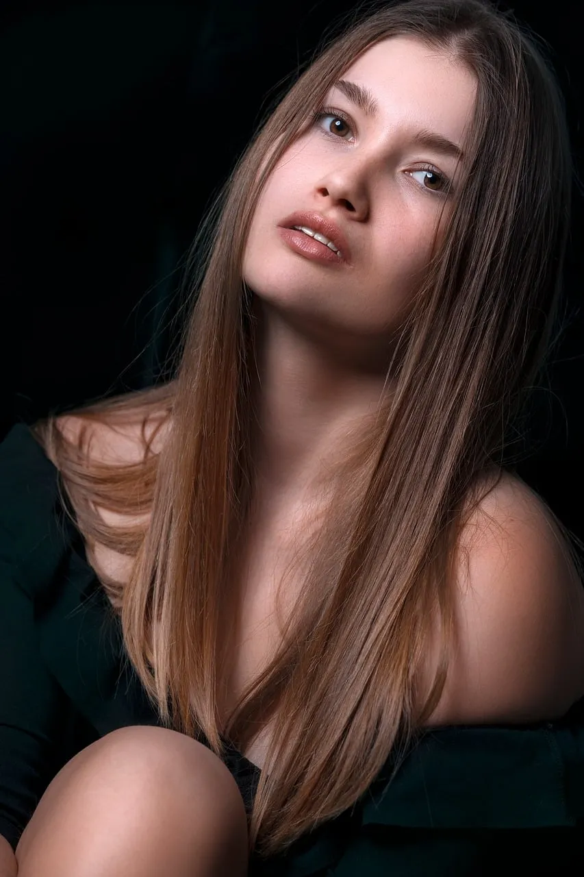 Captivating Gaze: Studio Portrait of Natural Beauty