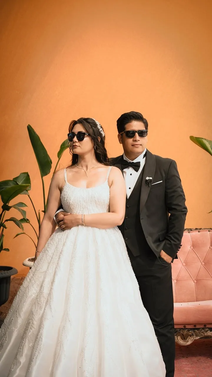 Chic Nuptials: A Modern Couple's Elegant Wedding Portrait