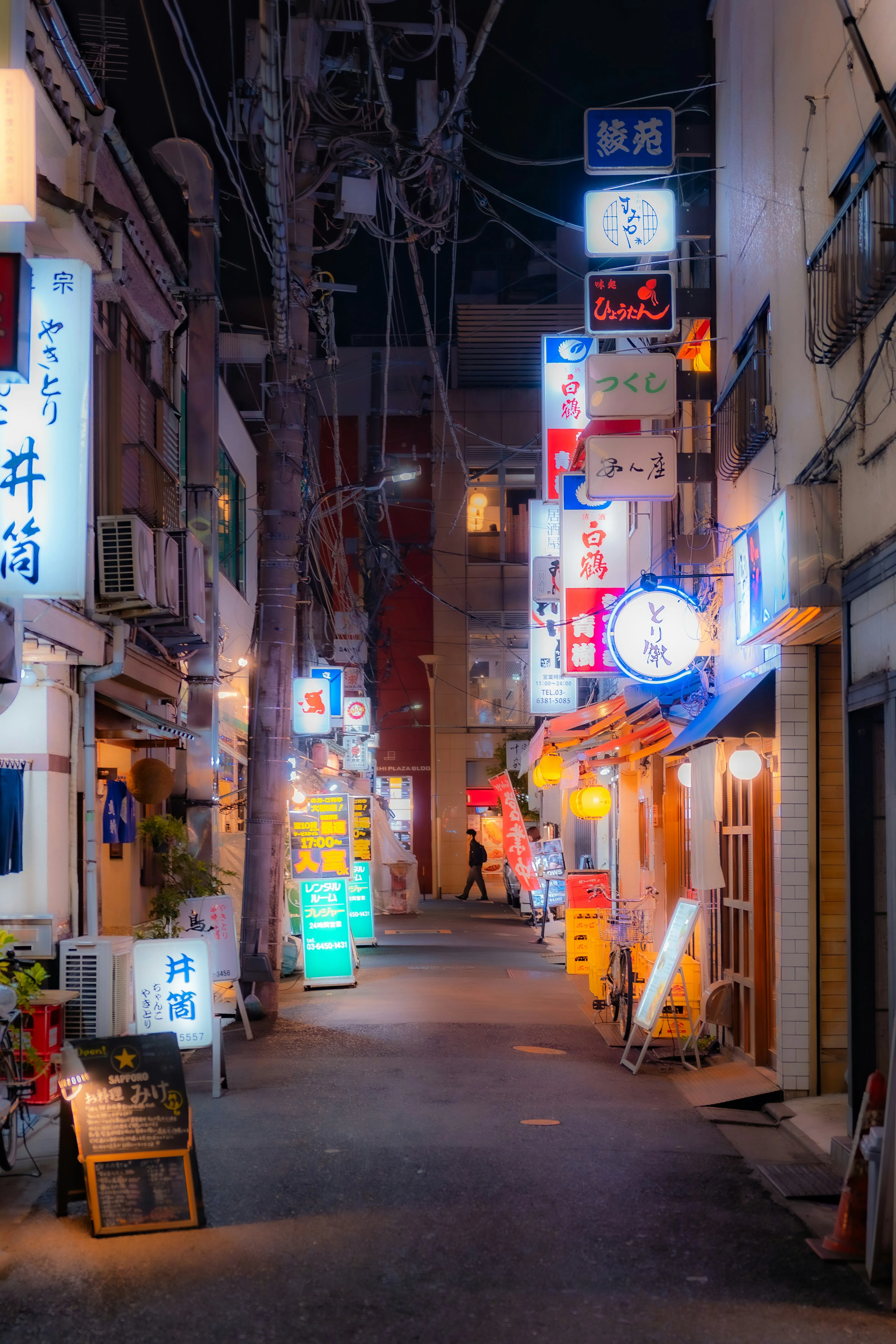Vibrant Tokyo Alley: Neon-Lit Nightlife in Japan's Urban Heart