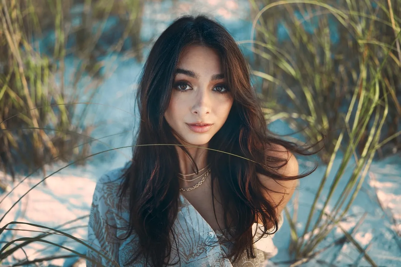 Stunning Beach Sunset Portrait: A Captivating Gaze