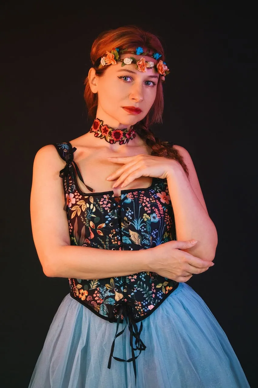 Enchanting Floral Elegance: A Timeless Portrait of Grace