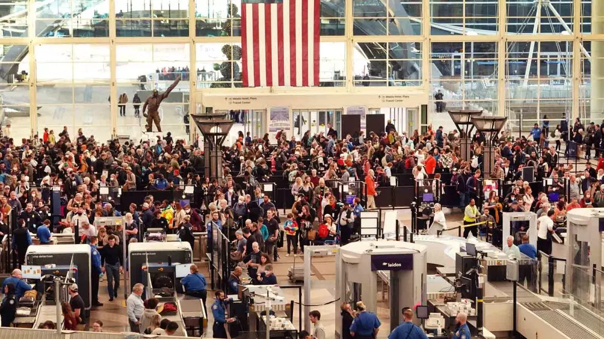 Holiday Travel: Navigating Food Through TSA Checkpoints