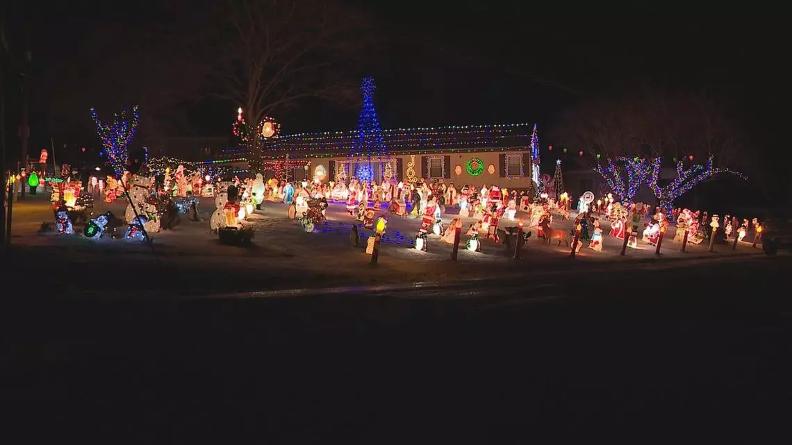 Teen's Generous Holiday Spirit Lights Up Community