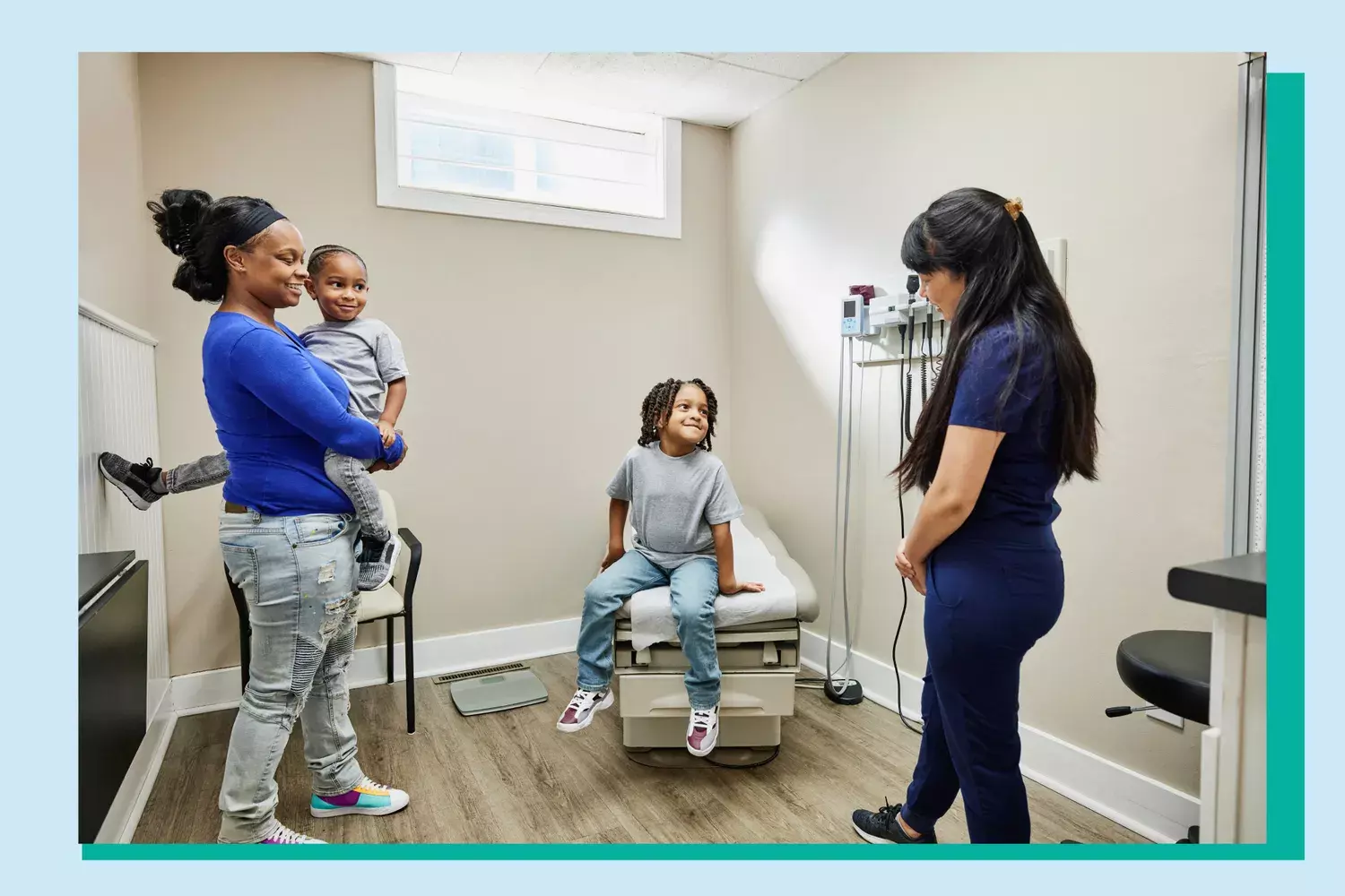 Pediatrician Advocates for Relaxed Parenting Etiquette