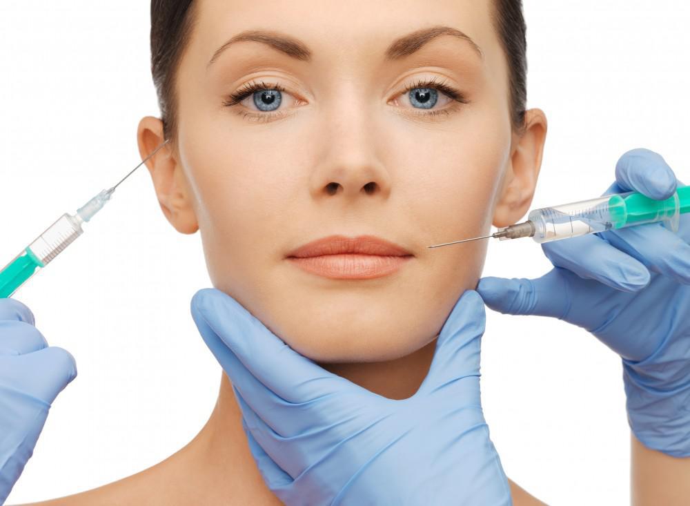 Cosmetic Injections: A Complete Guide to Enhancing Your Look Safely