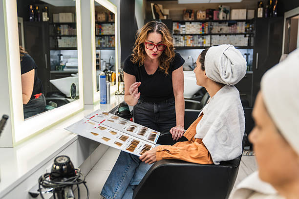Der Haarschnitt, der Frauen über 50 sofort jünger aussehen lässt