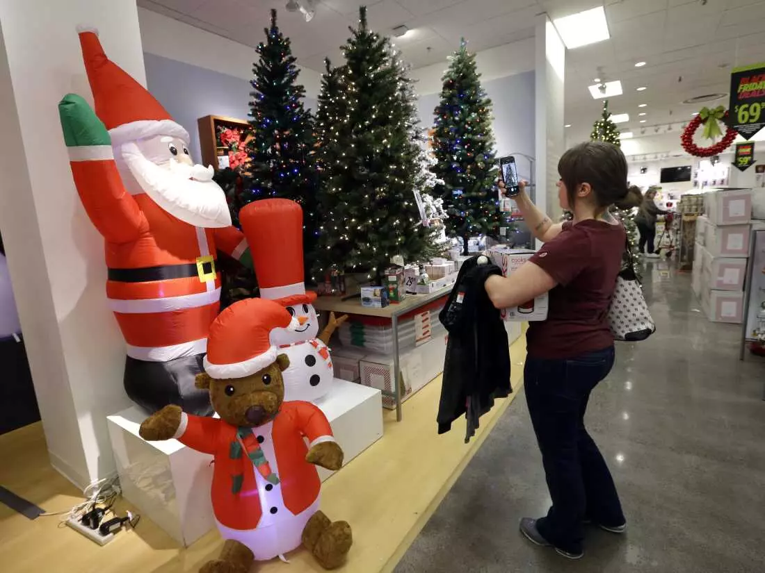 Tariffs Drive Up Artificial Christmas Tree Prices for Upcoming Holiday Season