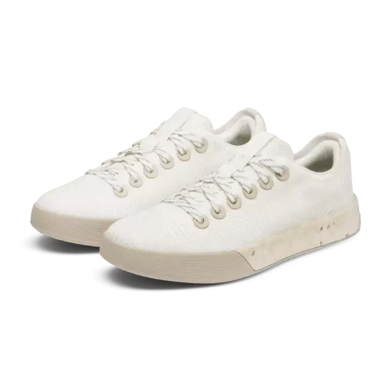 Holiday Shopping: Navigate Black Friday Deals with Purpose