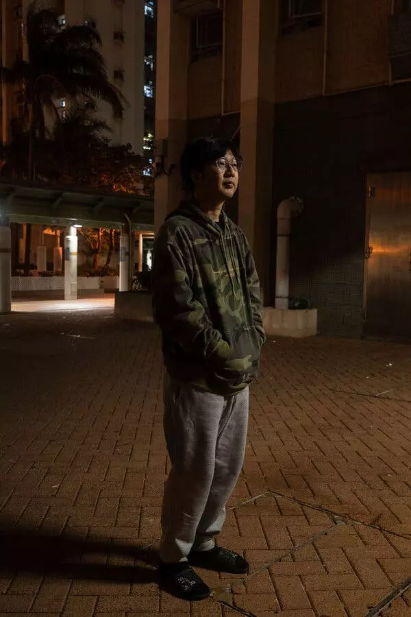 Hong Kong Fire Survivor's Harrowing Escape