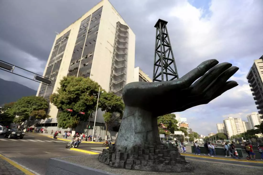 Will Global Oil Abundance Deter Investment in Venezuelan Reserves?