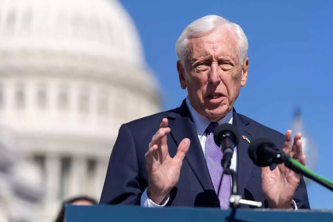 Steny Hoyer Announces Retirement from Congress
