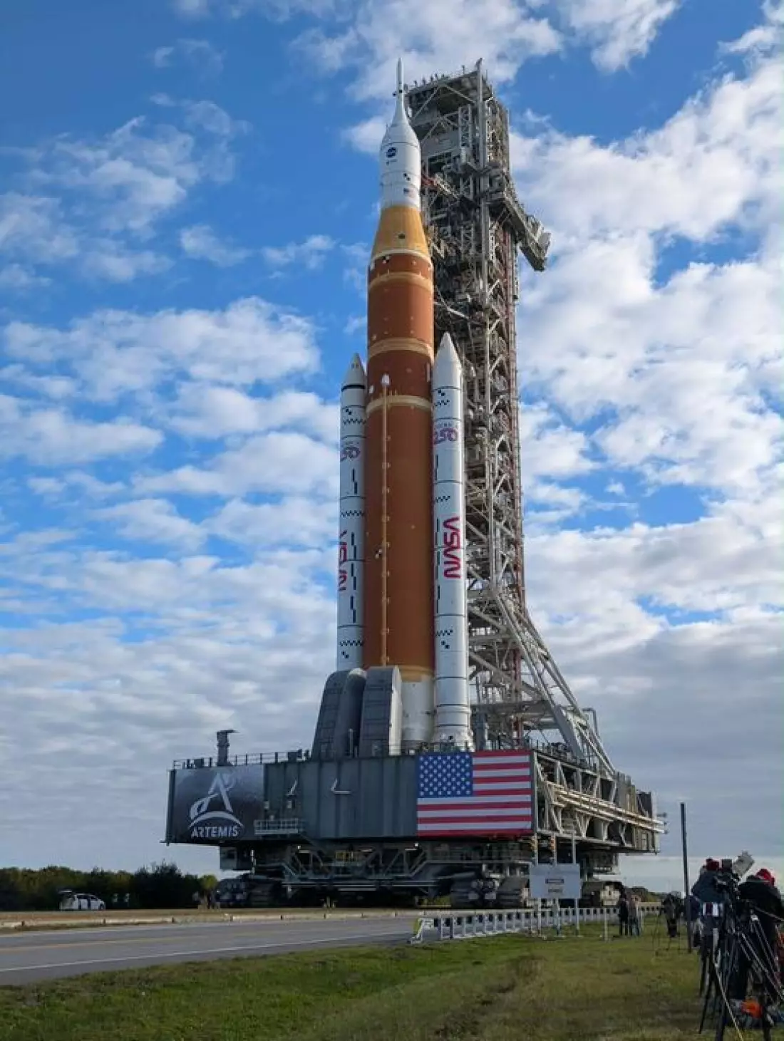 NASA Unveils Artemis II Spacecraft for Crewed Lunar Mission