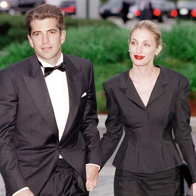 A Fashion Tribute to Carolyn Bessette Kennedy