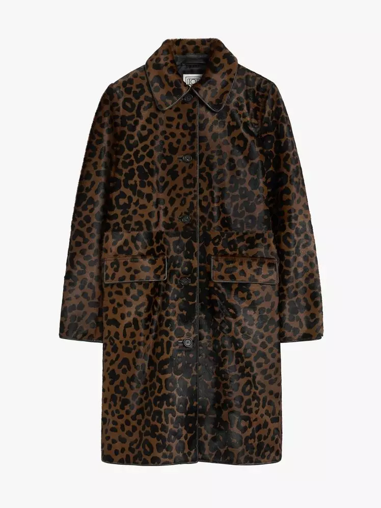 NYFW: A Deep Dive into the City's Signature Style