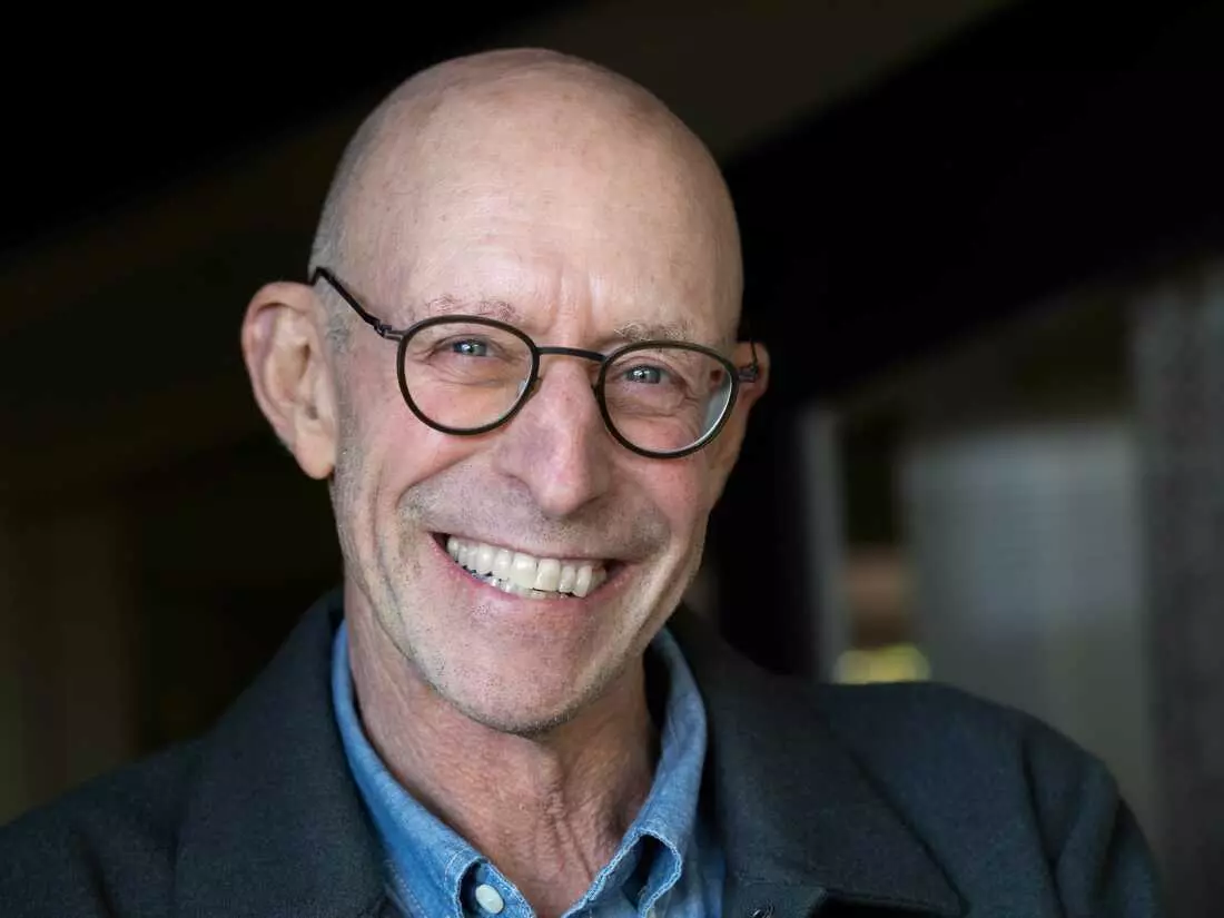 Michael Pollan on AI and the Enigma of Consciousness