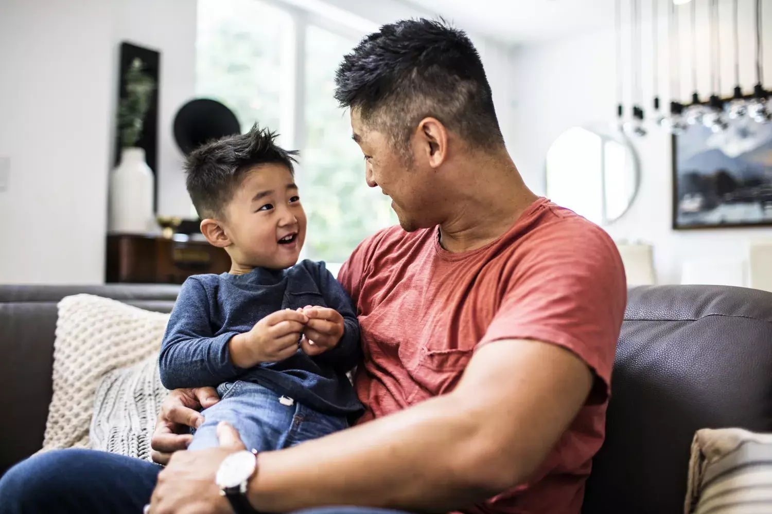 Effective Communication Strategies for Parents: Fostering Better Listening in Children