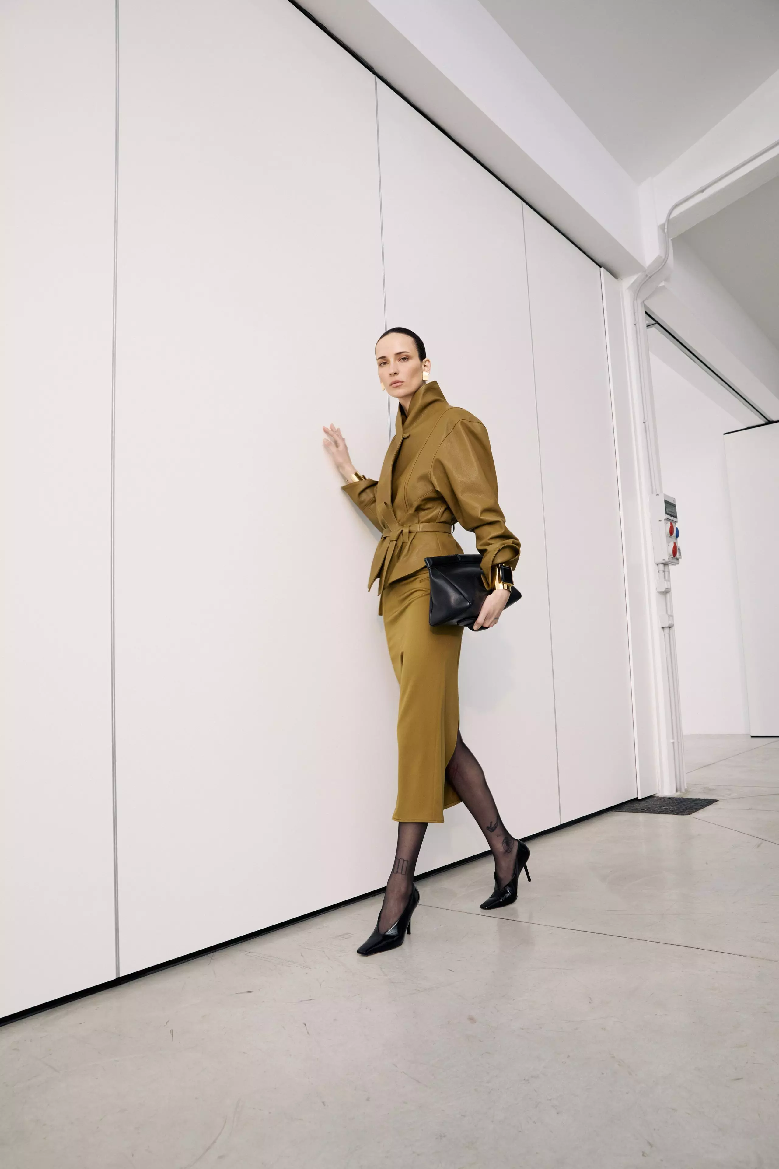 Armarium's Fall 2026 Collection: A Clear Vision of Modernity