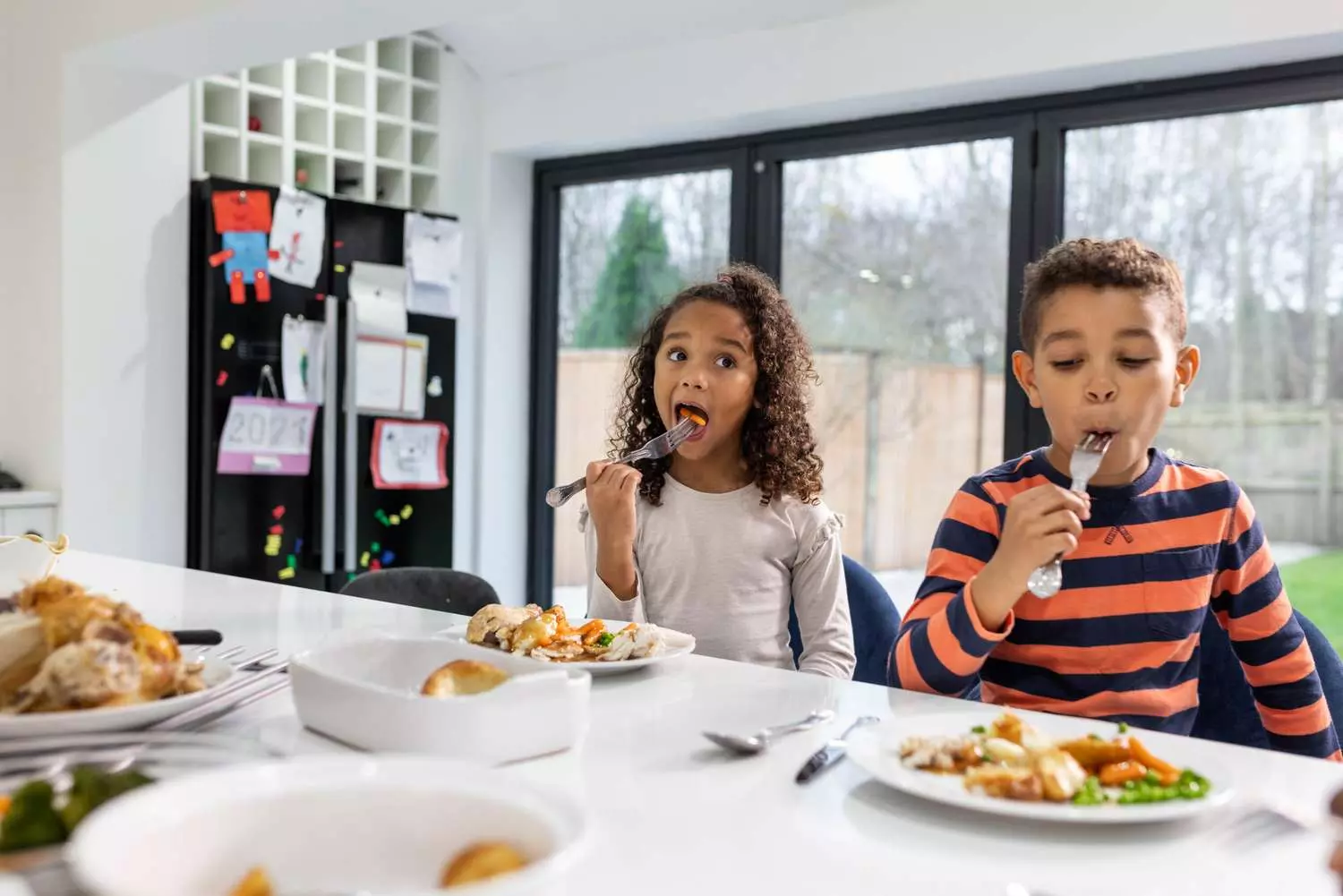 The Benefits of Serving Early Dinners for Families