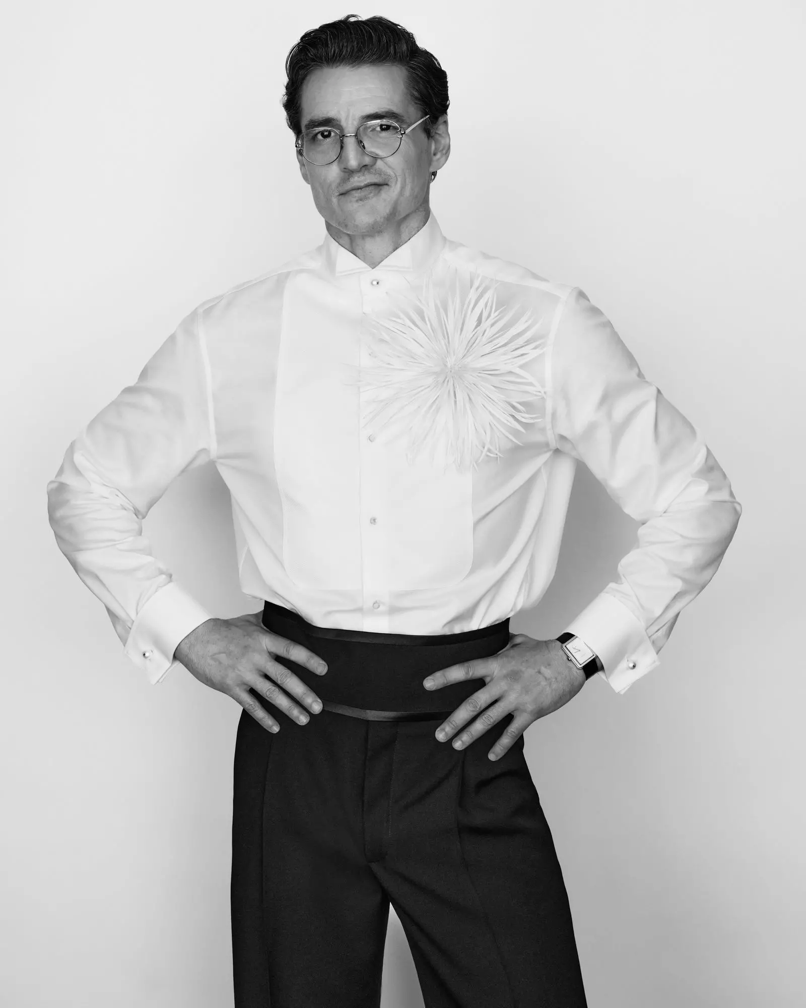 Pedro Pascal's Distinctive Chanel Look at the Academy Awards