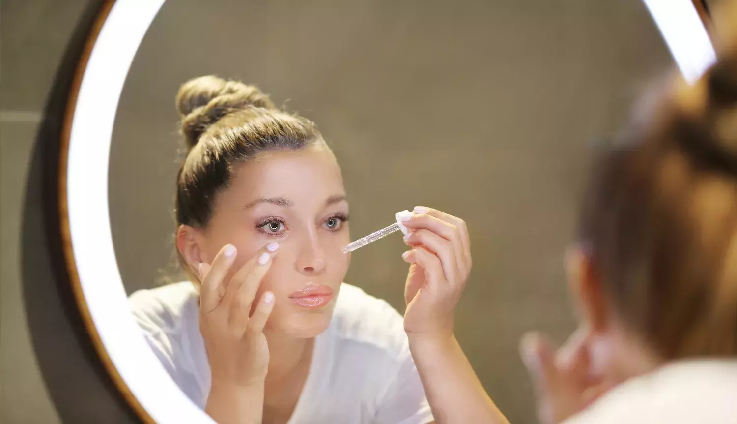 Understanding Hyaluronic Acid During Pregnancy: Safety and Benefits