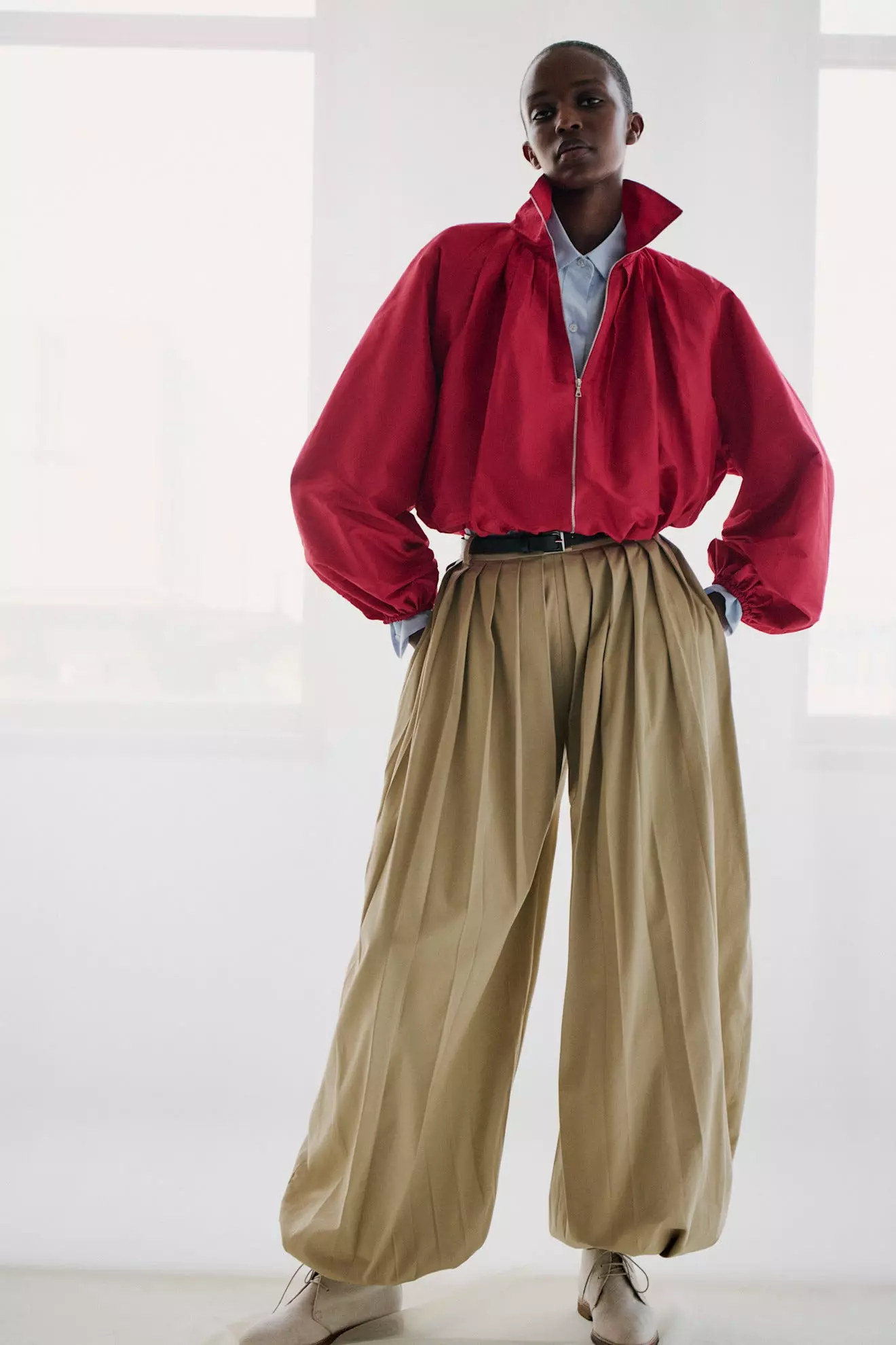 Balloon Pants: Your New Spring Wardrobe Essential