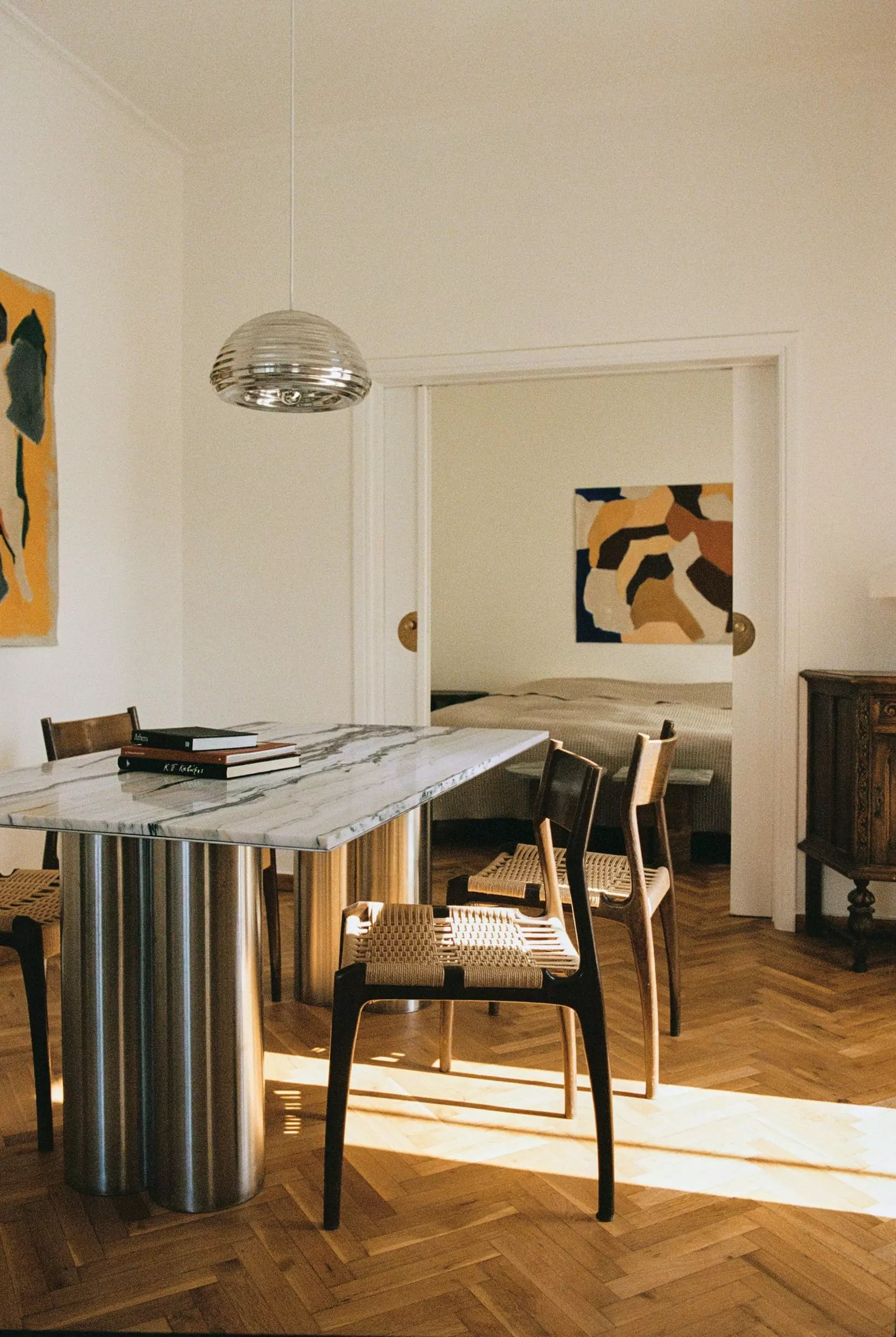 Discovering Athens: A Guide to the Best Airbnb Stays