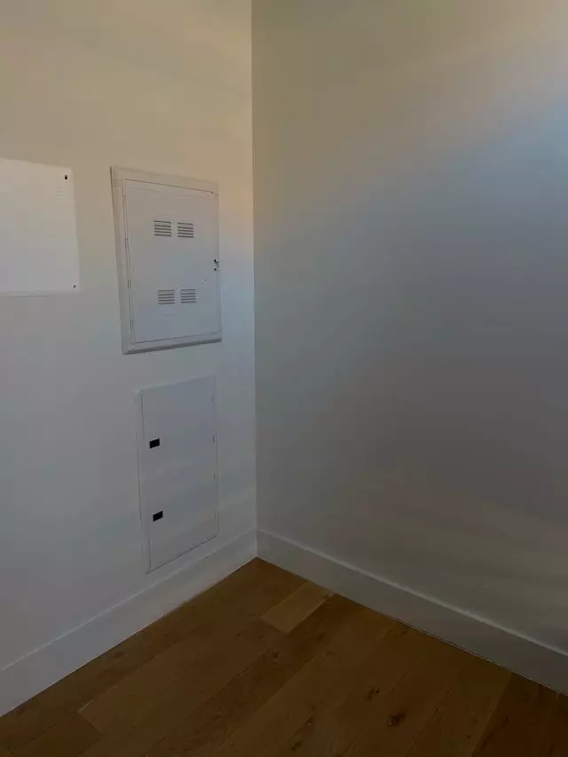 Transforming Spaces: The Art of Custom Closet Organization