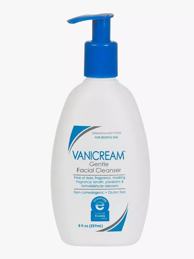 Expert Skincare for Men with Chronic Skin Conditions