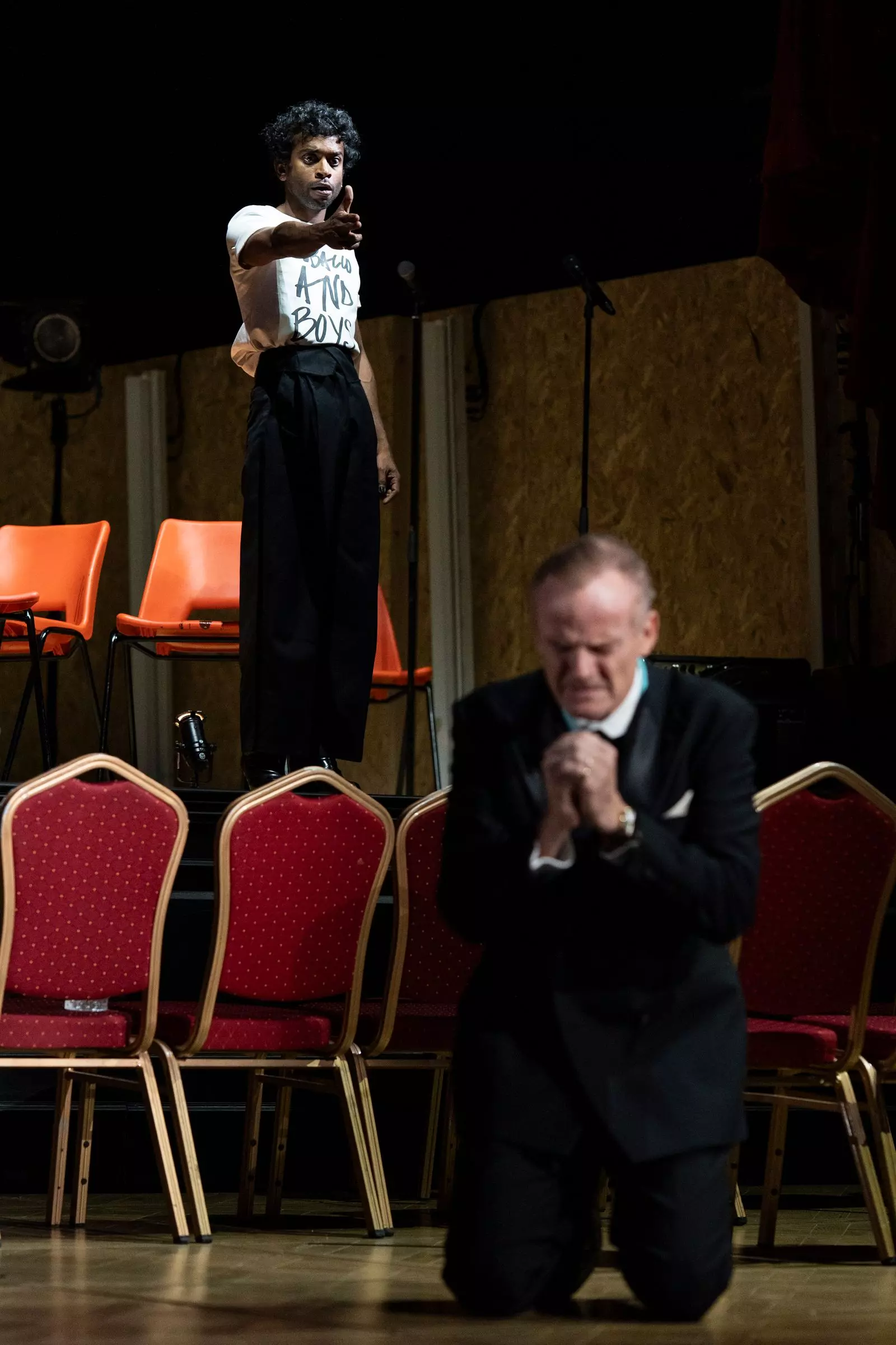 Hiran Abeysekera on Bringing His Electrifying Hamlet to New York