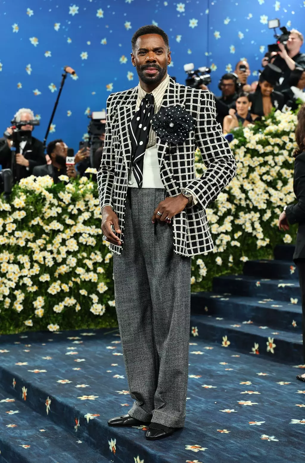 The Enduring Appeal of Loafers: Style Icons and Modern Interpretations