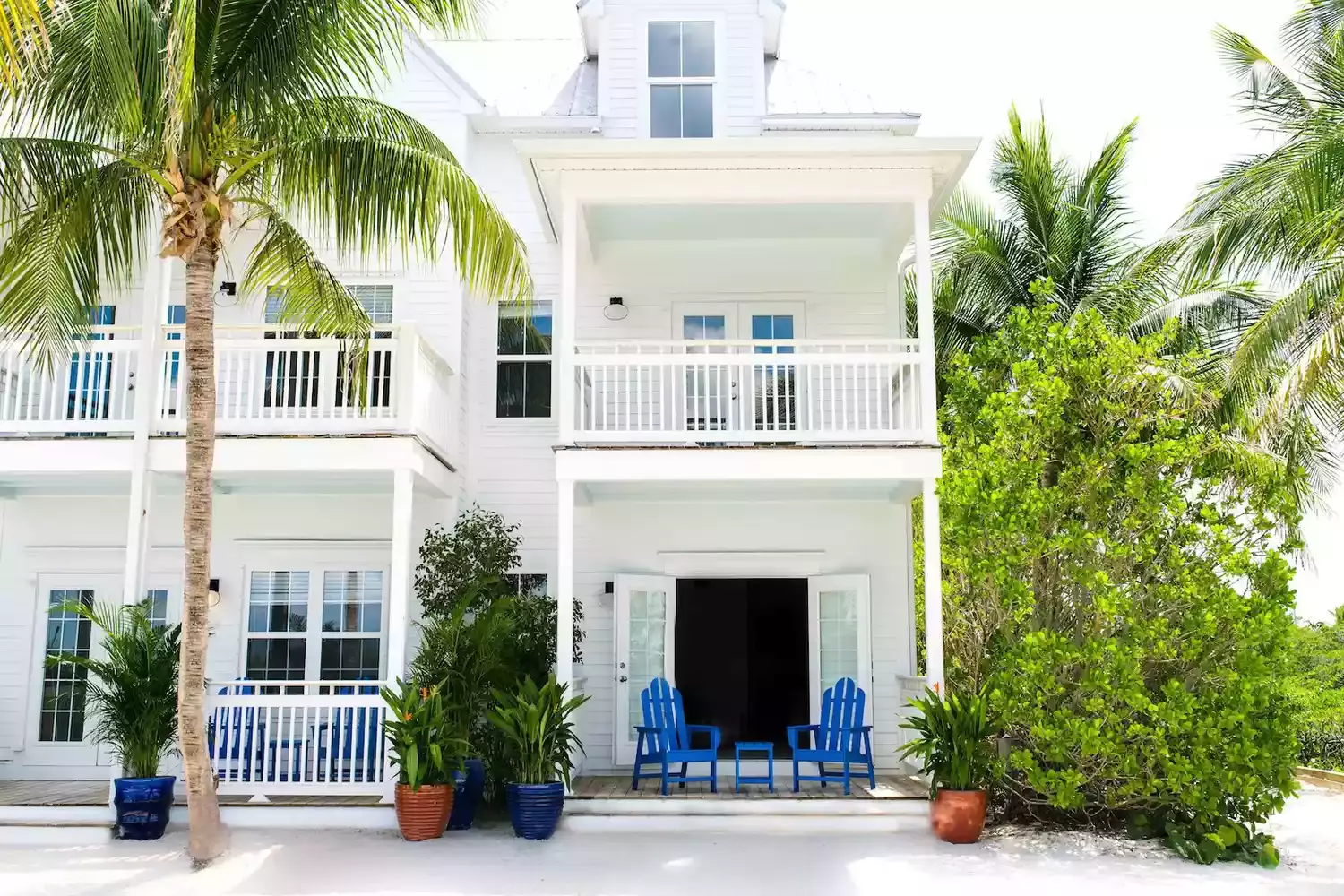 Top Babymoon Destinations for Expecting Parents