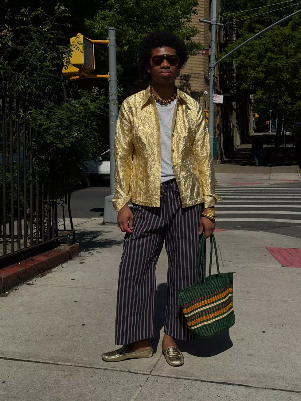 5 Stylish Ways to Wear Drawstring Pants This Summer